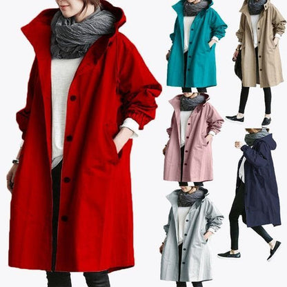 2024 års nya dammode med huva i vindjacka 