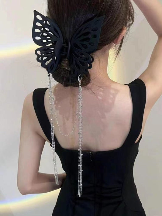 🦋 Elegante hohle Schmetterlings-Haarspange mit Quasten für Damen