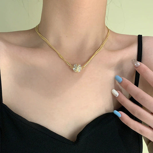 ✨ Magnetische Kristallkugel-Halskette – minimalistischer Luxus, mühelos elegant 💎