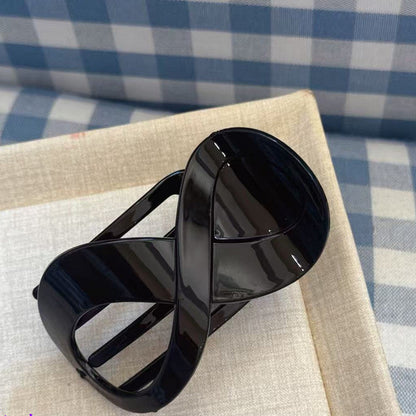 2026 Neue kreative Haarspange in Form einer Acht