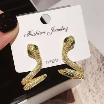 🐍 Funkelnde Schlangen-Ohrklemmen – Einzigartiger Statement-Schmuck mit Zirkonia-Akzenten