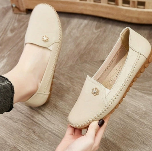 🔥 Damen Orthopädische Lederschuhe – Leicht, Rutschfest & Atmungsaktiv 👟