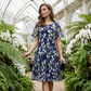 💎 49 % RABATT! 💎 Kurzärmeliges Trapez-Abendkleid – Eleganter Blumenprint, doppellagiger Chiffon & schmeichelhafter knielanger Schnitt 👗💙